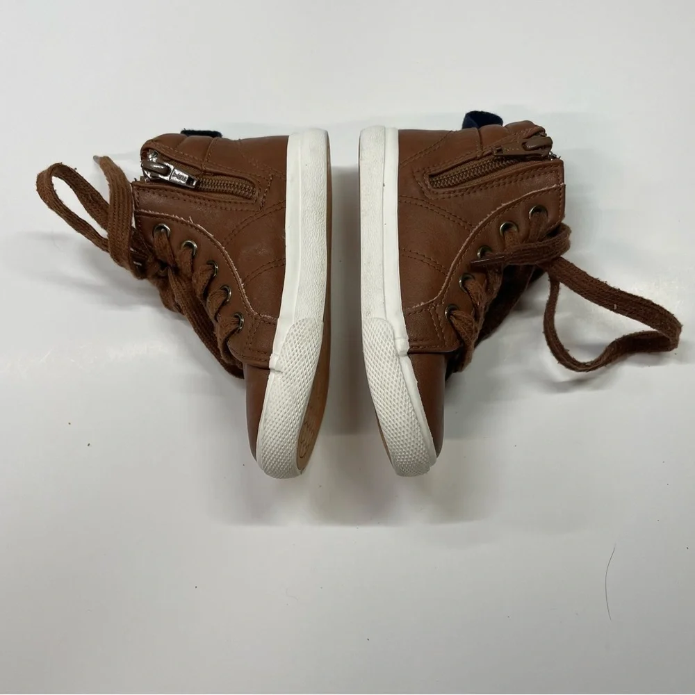 Cat & Jack brown‎ toddler boys boots. SZ 7.